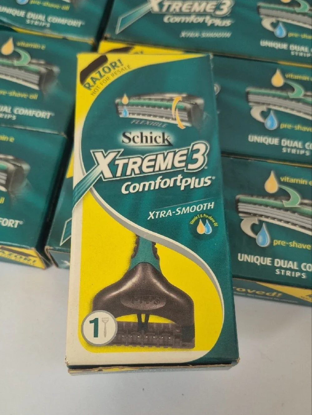 (9) Vintage Schick Xtreme3 Comfort plus Razors NOS Vintage Advertising